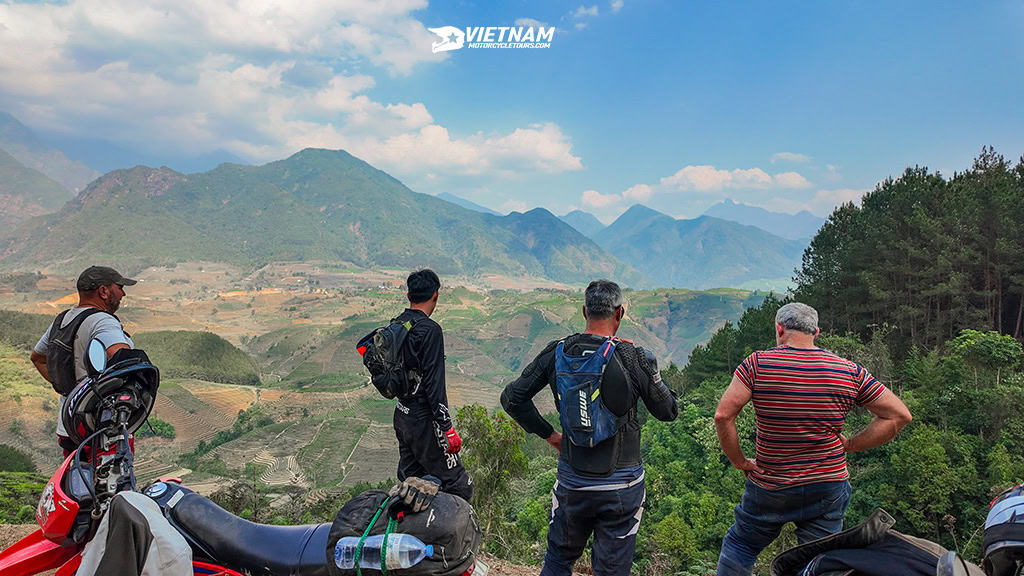 DAY 6: BAC HA - HA GIANG CITY