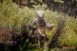 Information rider enduro motorcycle: Motorcycle Racing: 1 of the most challenging sport game in the world - Vietnam Motorbike Tours