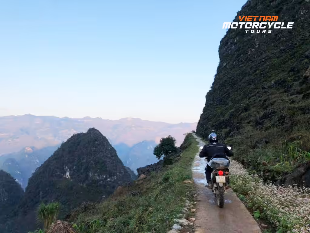 DAY 6: HA GIANG - DONG VAN (HA GIANG )