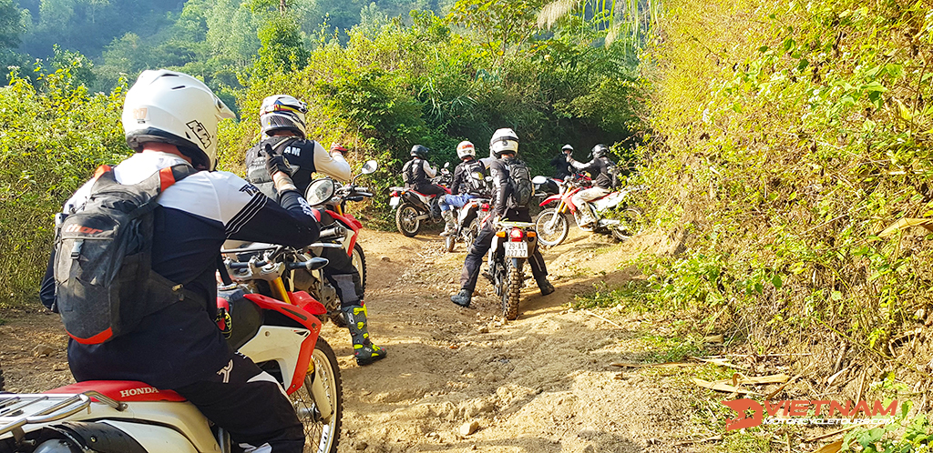 Information motorbike tours of vietnam 7: MOTORBIKE TOURS OF VIETNAM: BEST EXPERIENCES IN ASIAN COUNTRY - Vietnam Motorbike Tours