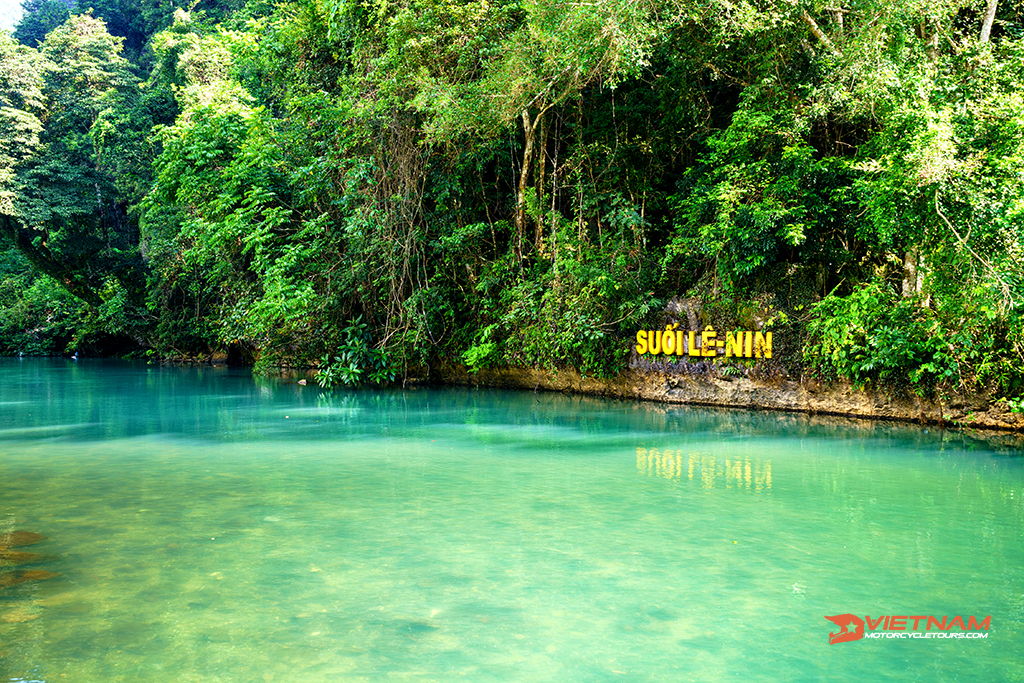 North Vietnam Motorcycle Tours - A stronger sense of adventure - VietnamBikers Tours Route 4: Pac Po - North Vietnam Motorcycle Tours