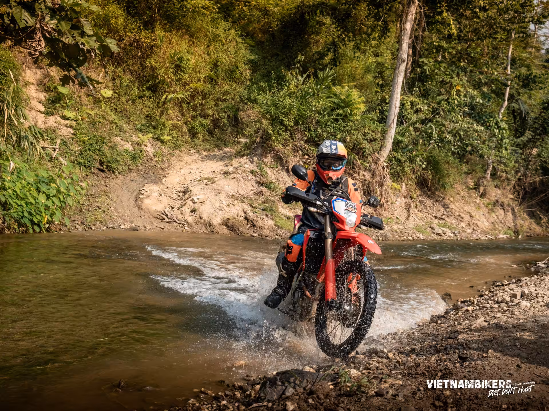 three days excursion to ta xua 038 moc chau 3 days off road - Motorcycle Tour VietnamBikers