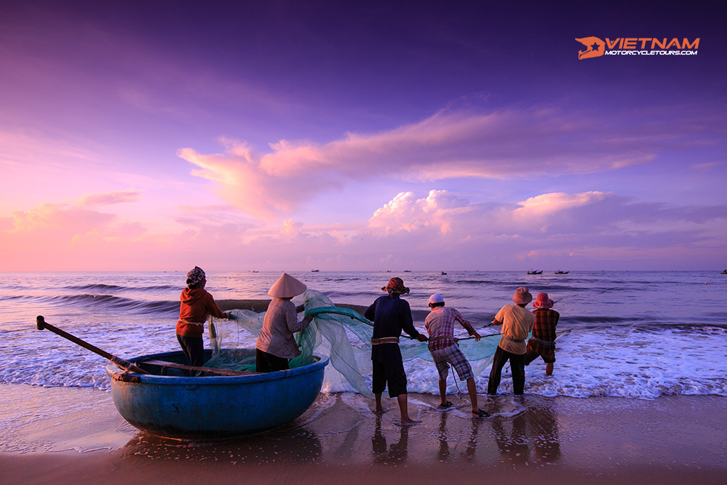 Day 10: Mui Ne - Lagi beach