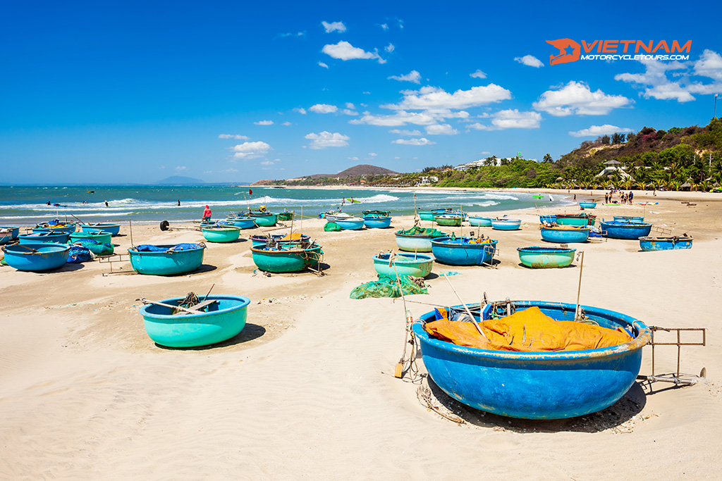 central vietnam motorcycle tour from hoi an to saigon 8211 11 days - Motorcycle Tour VietnamBikers