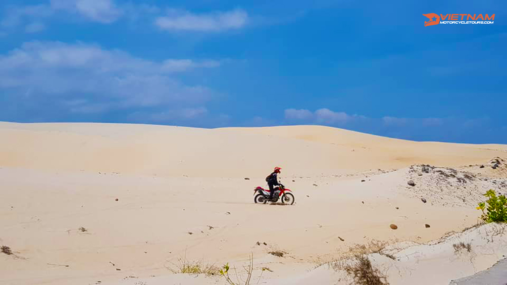 vietnam motorbike tour from saigon to phan thiet 4 days - Motorcycle Tour VietnamBikers