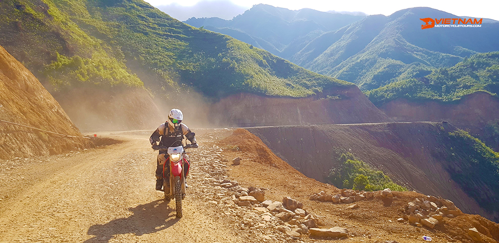 Day 1: Hanoi - Phu Yen