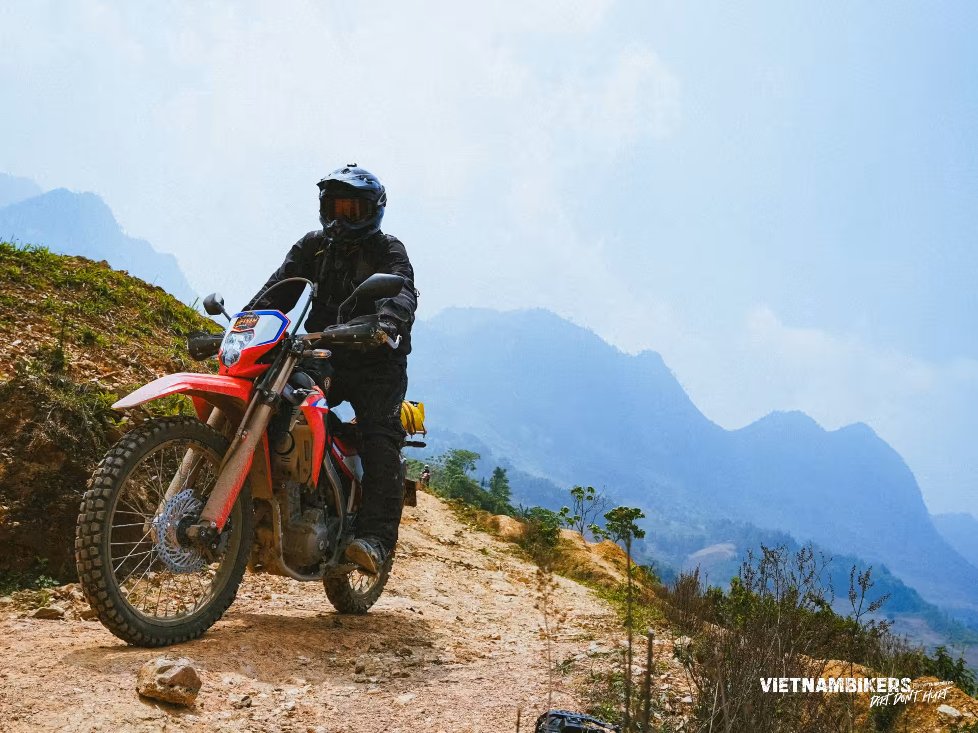 saigon motorcycle tour to hanoi 14 days to enjoy life - Motorcycle Tour VietnamBikers