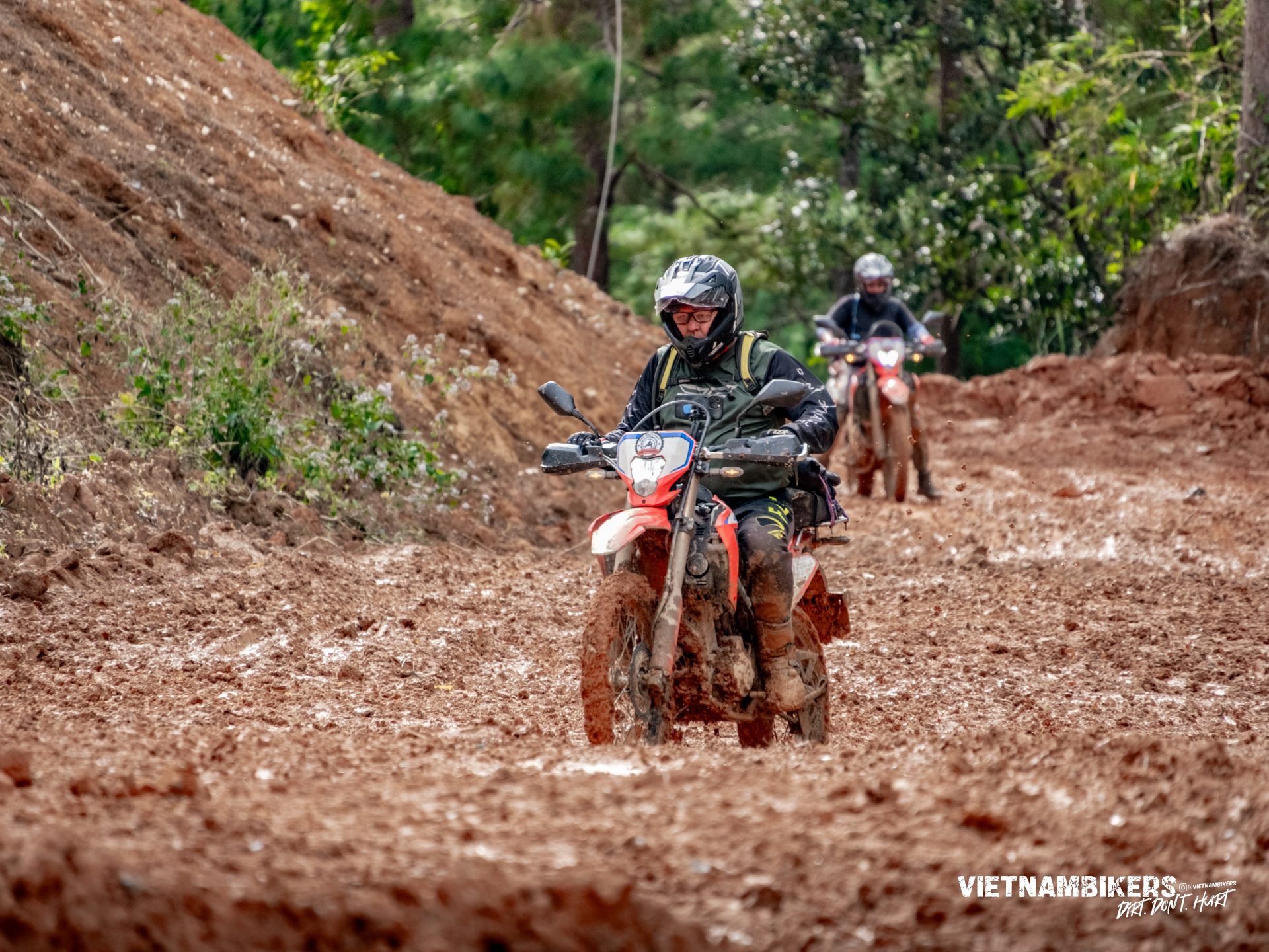 motorbike adventure tour vietnam to laos 11d 10n lifetime adventure - Motorcycle Tour VietnamBikers