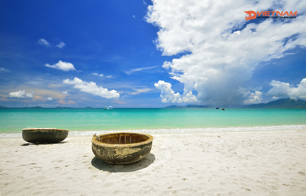 hoi an motorbike tour to nha trang beach 4 day amazing experience - Motorcycle Tour VietnamBikers