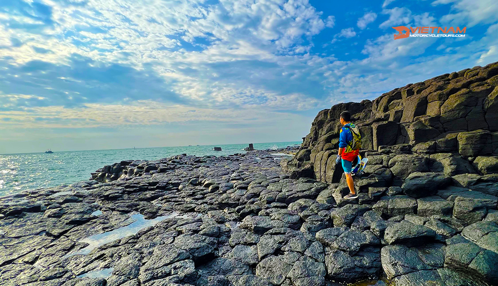 a thorough sai gon motorcycle tour to hue guideline 12d 11n - Motorcycle Tour VietnamBikers