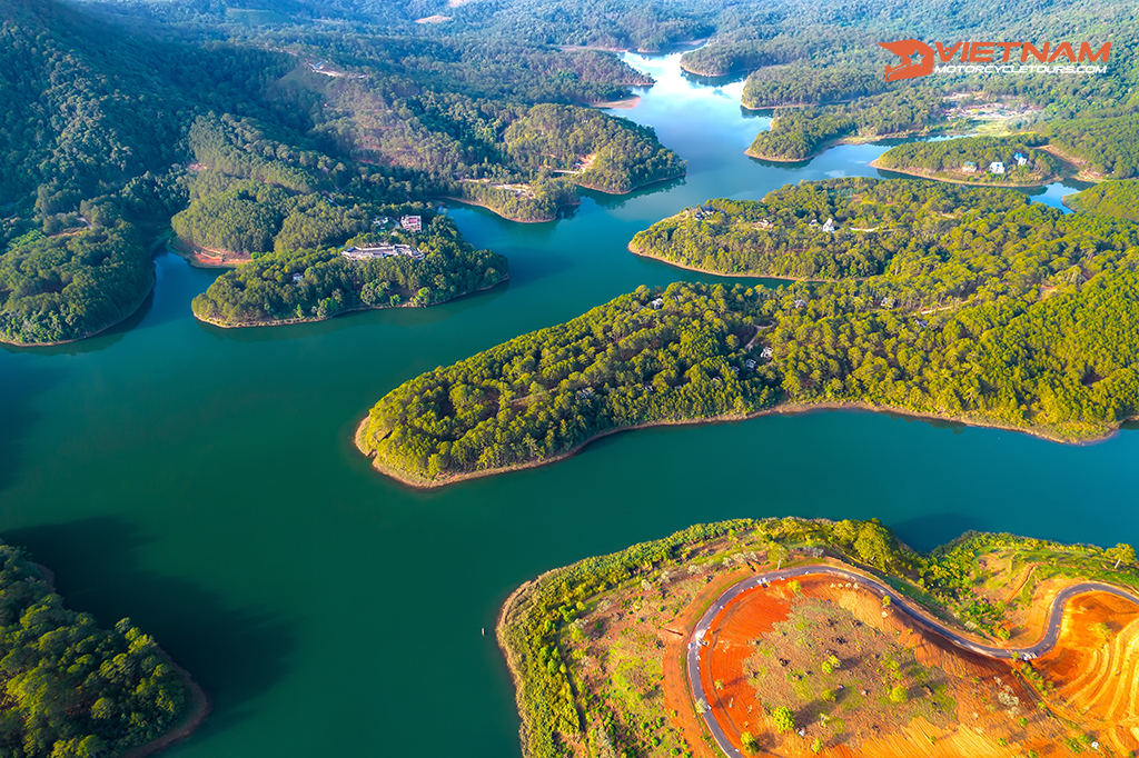 Tuyen Lam lake. Da Lat, Central highland Vietnam