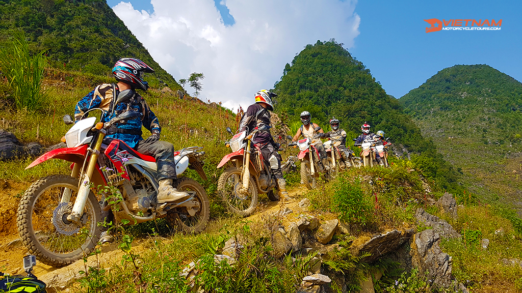 sapa ha giang the best chinese border routes by motorbike - Motorcycle Tour VietnamBikers