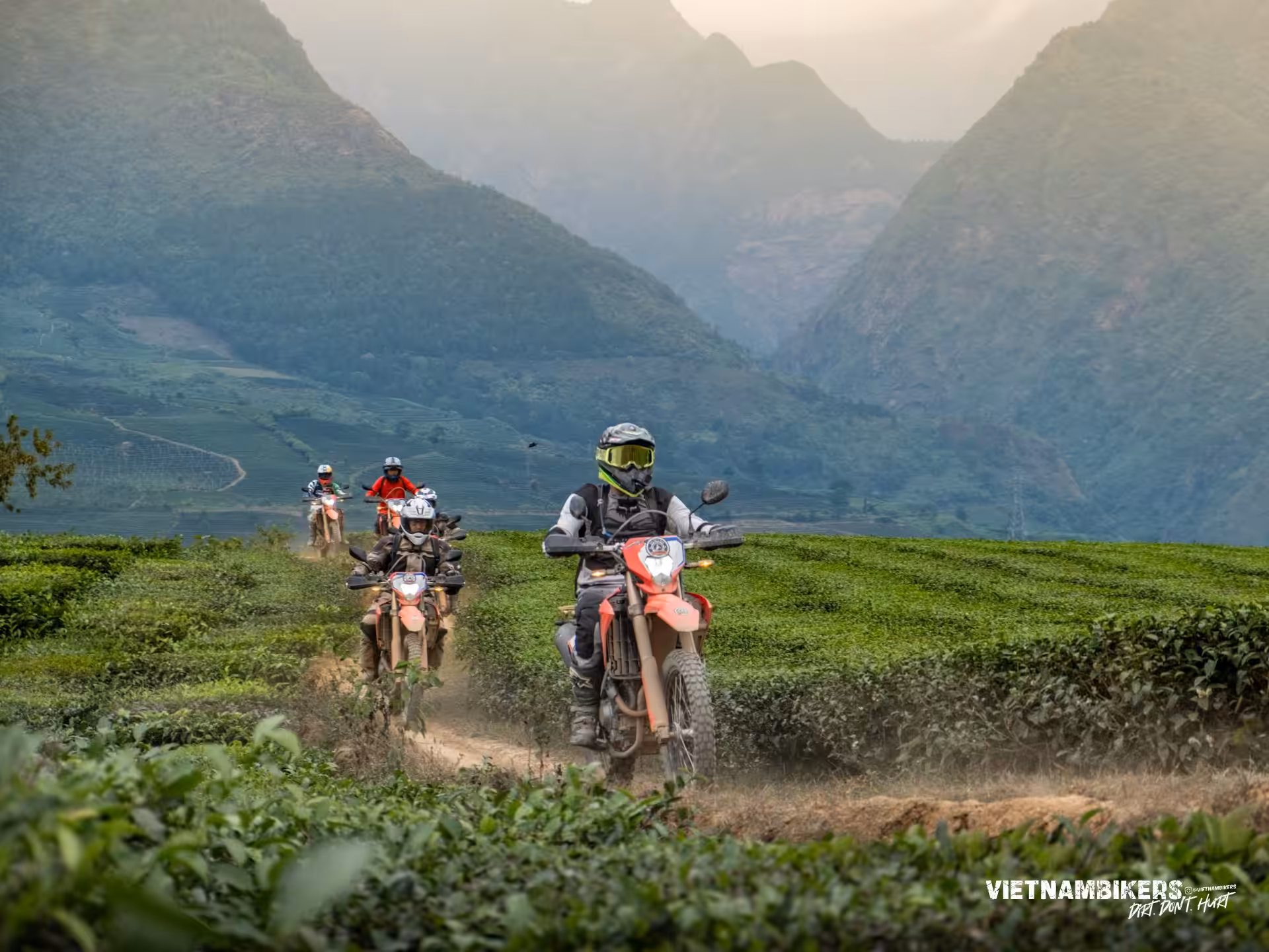 big northloop motorbike tour 7 days of the military sweep - Motorcycle Tour VietnamBikers