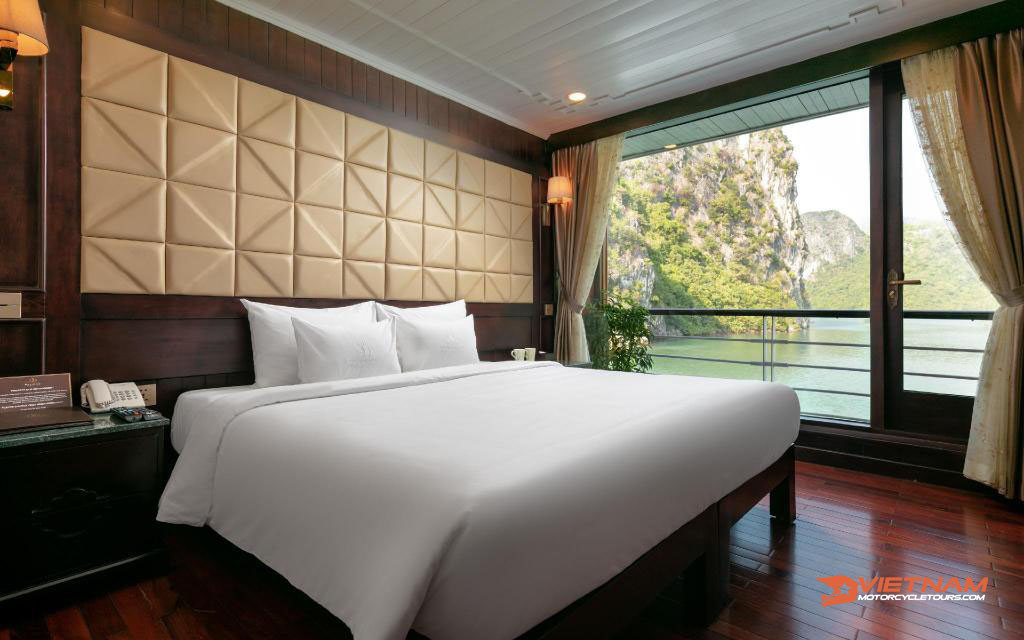 Pelican Halong Cruise Tour