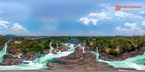 Li Phi waterfall in Laos - Tat Somphamit, don khone, si phan don on four thousand islands in Laos