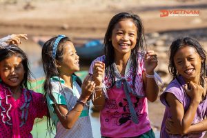 MUANG KHOUA, LAOS