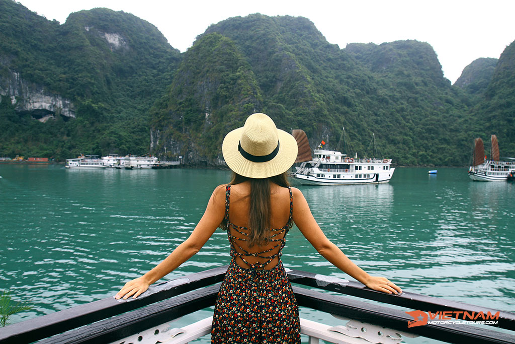 Palican Halong Cruise