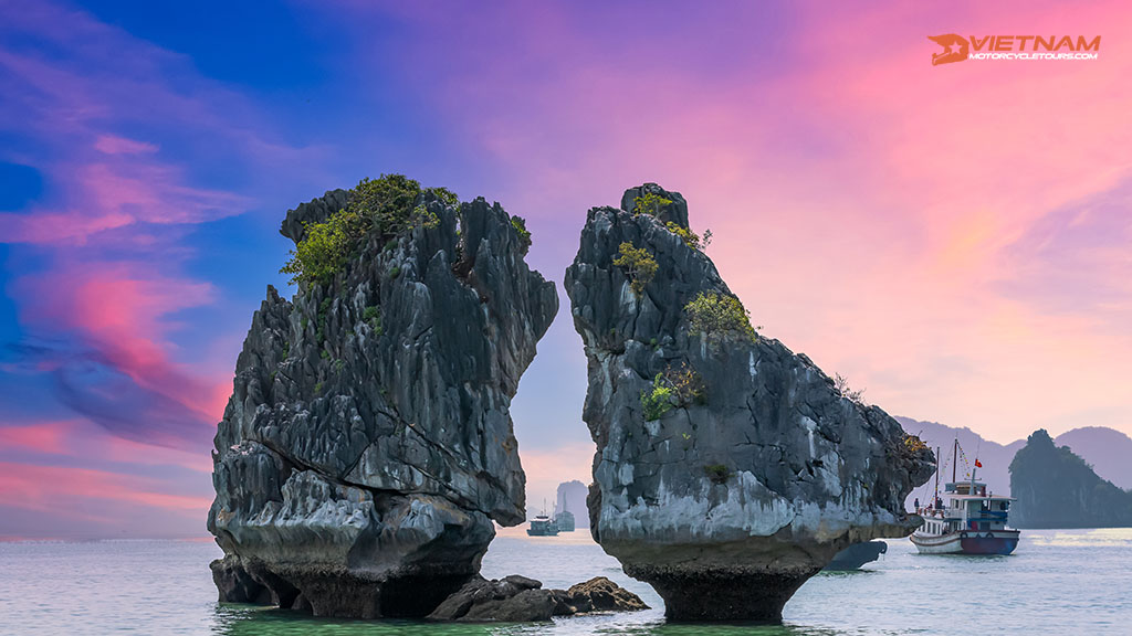 pelican halong cruise - Motorcycle Tour VietnamBikers