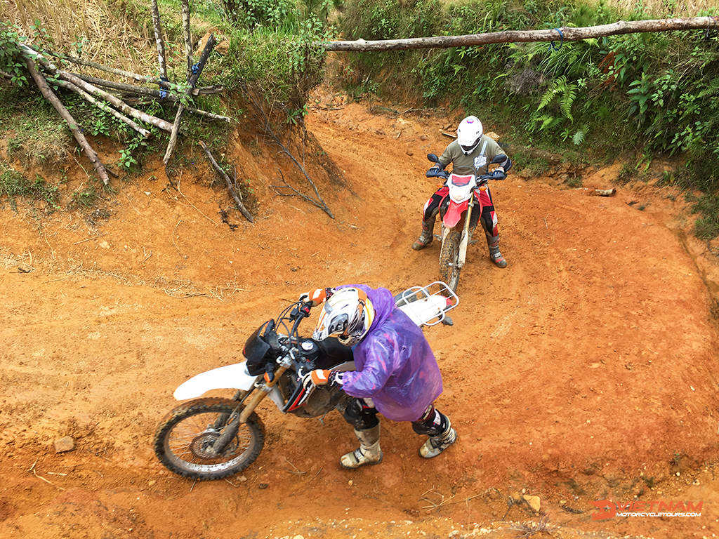 9 Vietnam Riding Tips For First-Time Riders vietnam riding tips 9