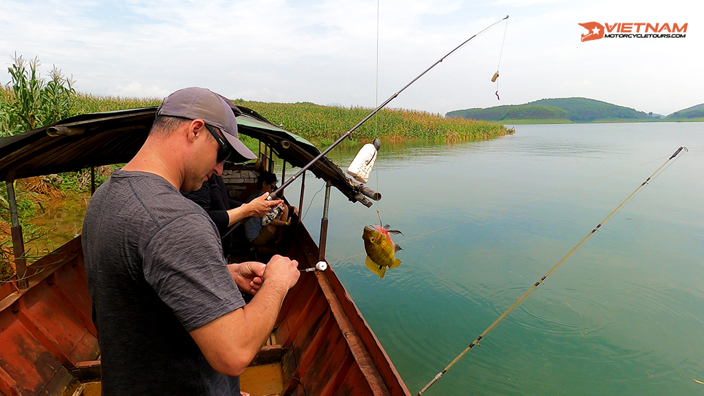 Hanoi - Yen Bai Motorcycle Tour