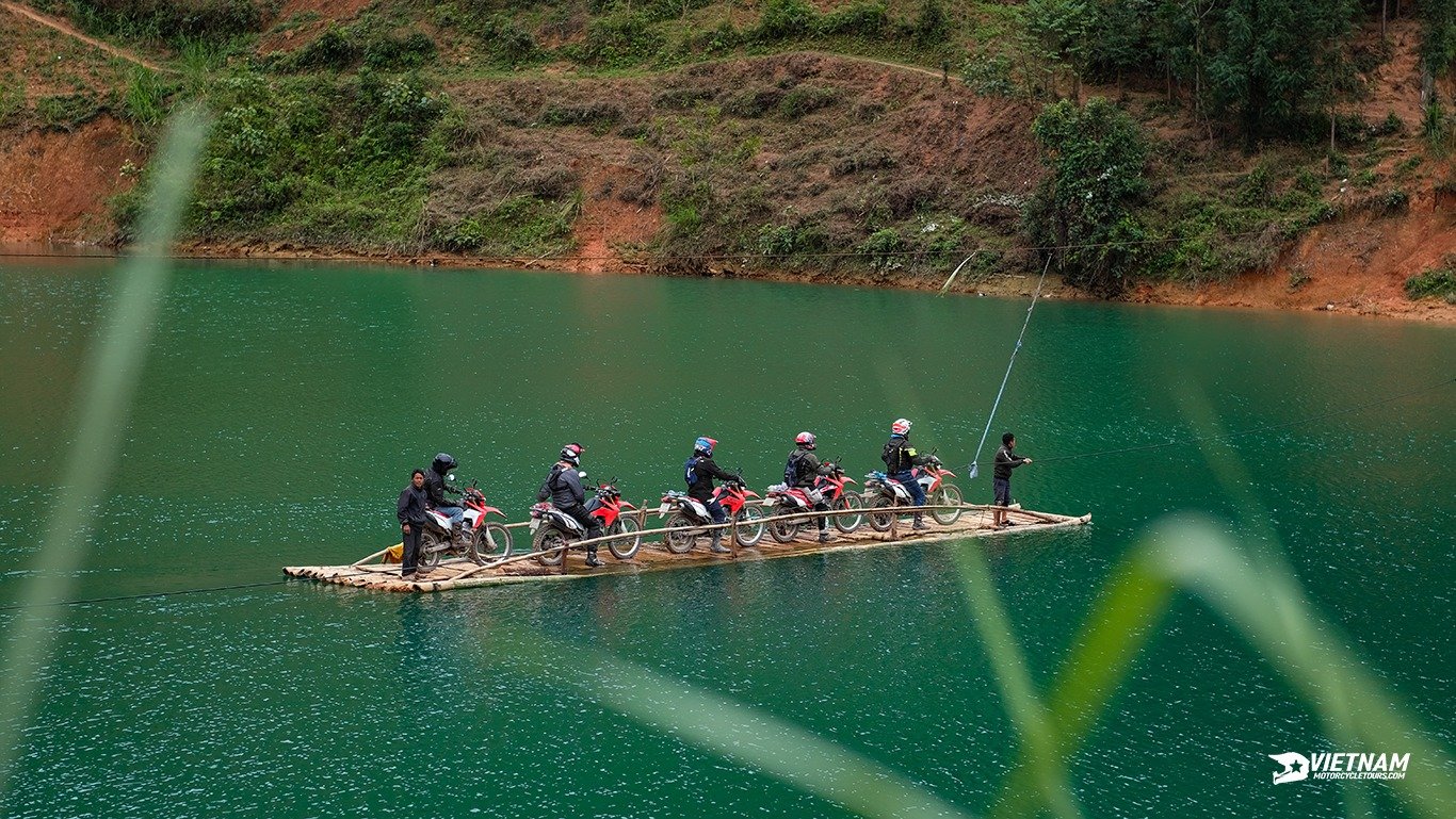 North Vietnam Motorbike Tours - Motorbike Tour VietnamBikers