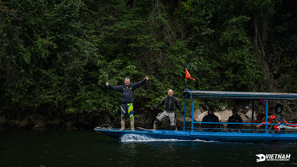 Du Gia To Ba Be Motorcycle Tour