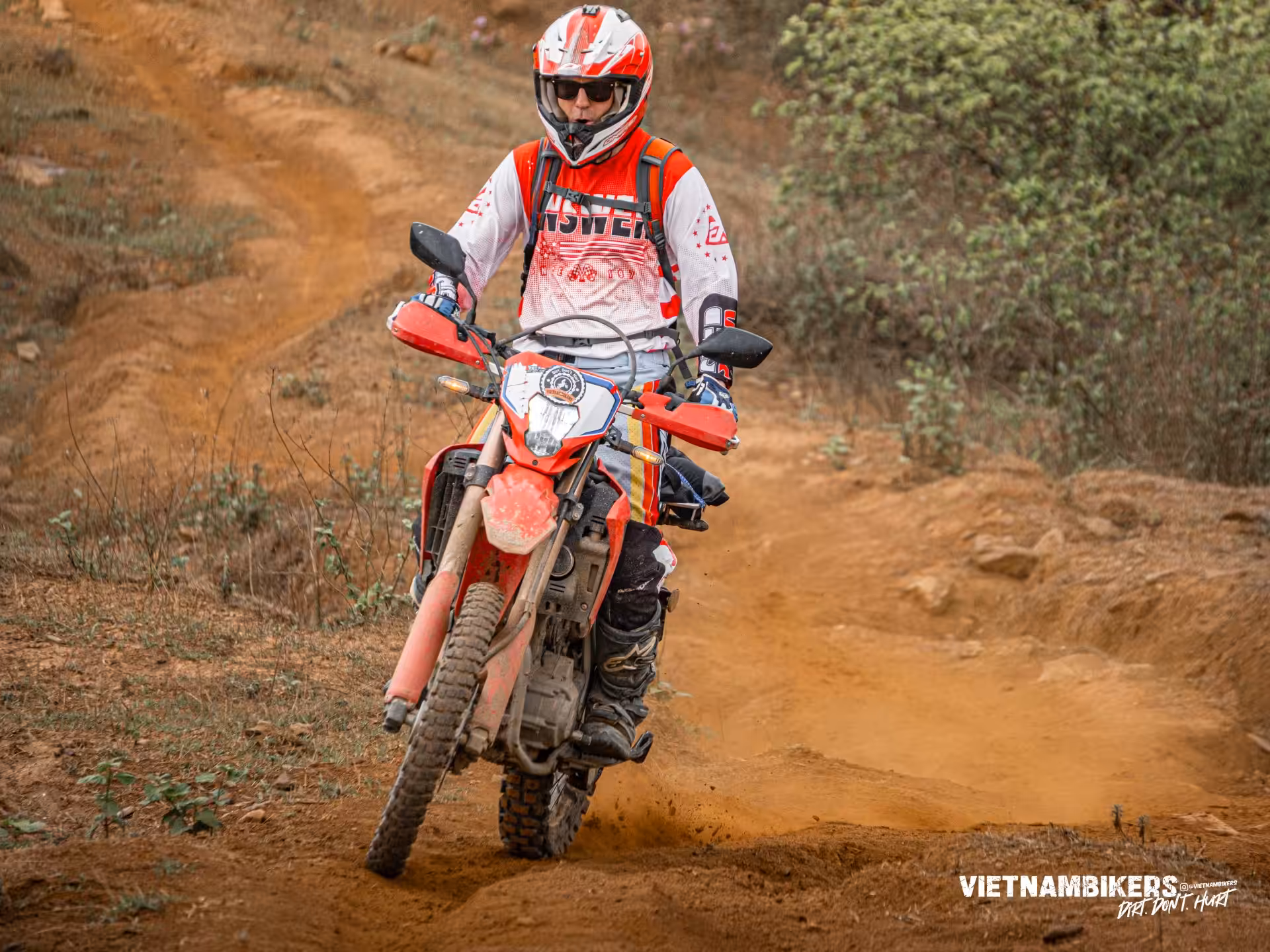 northern vietnam motorbike tours 12 days to blow up your mind - Motorcycle Tour VietnamBikers