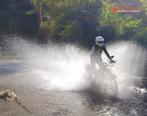 eastern tear away: 12-day motorcycle tour