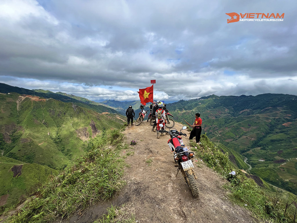 Information how to ride to mu cang chai 4: 10+ How To Ride To Mu Cang Chai - A Detailed Guideline - Vietnam Motorbike Tours