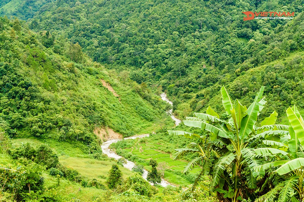 Na Meo – Phonsavan by motorbike
