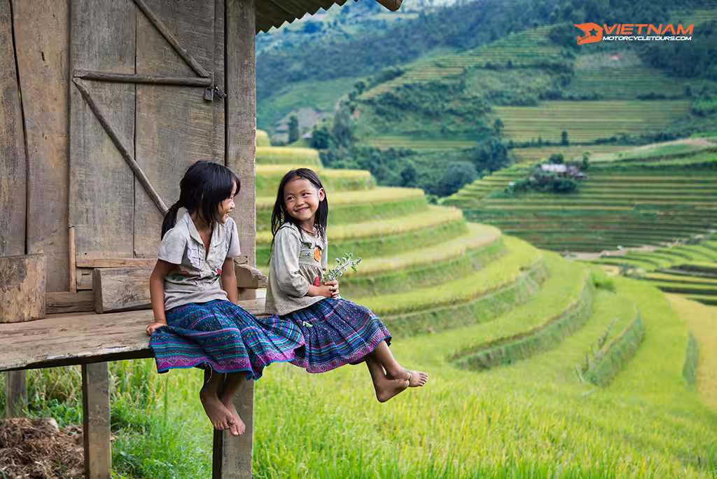 Ta Xua to Mu Cang Chai Motorbike Tours
