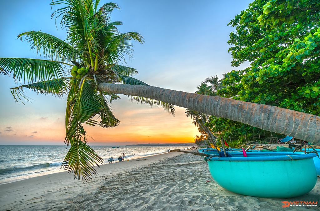 Detailed Itinerary From Saigon To Mui Ne By Motorbike