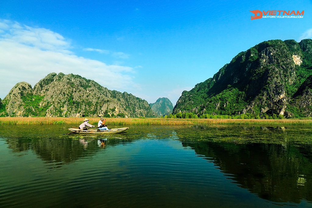 Motorbike Route of the Nam Ma River, Ninh Binh