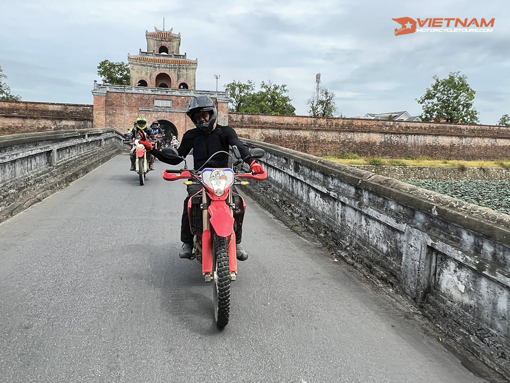 Information ho chi minh trail motorbike 6: Ho Chi Minh Trail Motorbike 2023 - Travel Across Vietnam In 9 Days - Vietnam Motorbike Tours