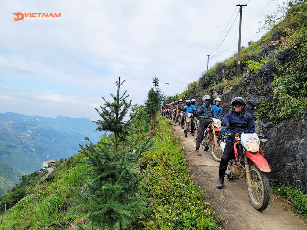 Ha Giang Loop Motorbike 2023: Get Closer To The Nature - Motorcycle Tours in Vietnam Sung La - Dong Van Motorbike Trip