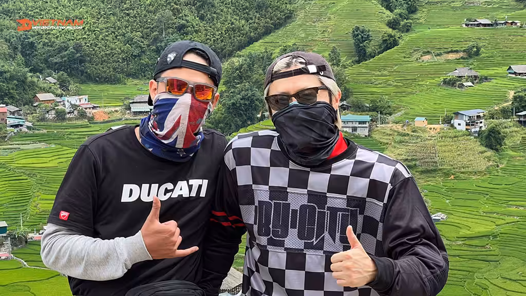 Riding Motorbike From Sapa to Than Uyen - 110km