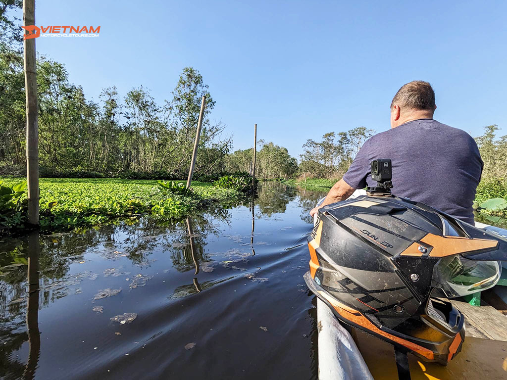 1 day motorcycle tour to nhon thanh village - Motorcycle Tour VietnamBikers