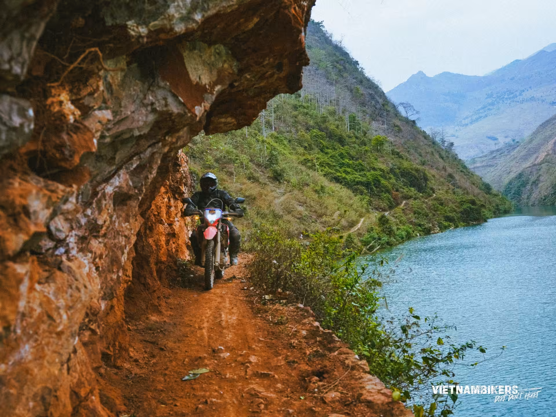 vietnam offroad motorbike tours 19 days on dirt roads - Motorcycle Tour VietnamBikers