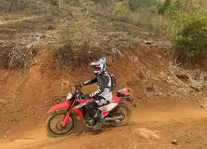 how to buy travel insurance for motorbike riders to Vietnam - Motorbike Tour VietnamBikers