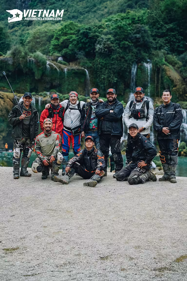 Cao Bang By Dirtbikes