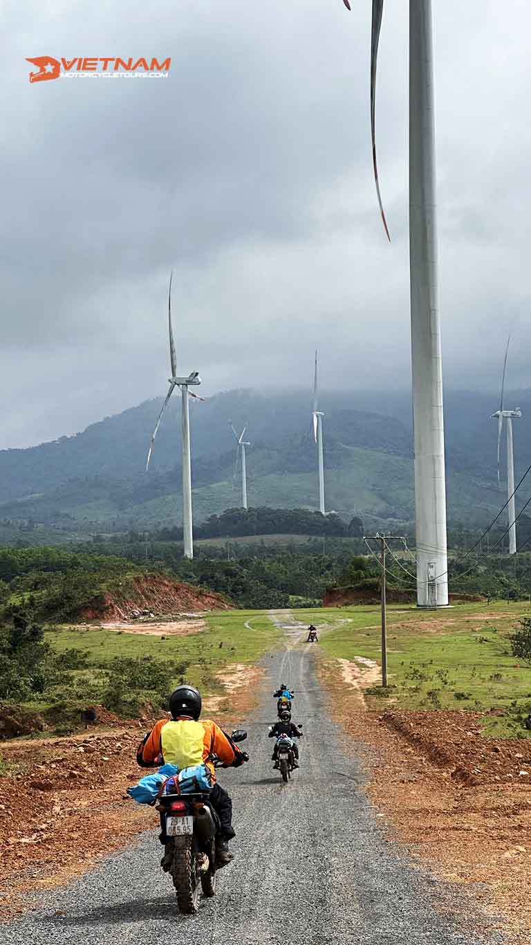 On Day 4: Khe Sanh Motorbiking To Prao