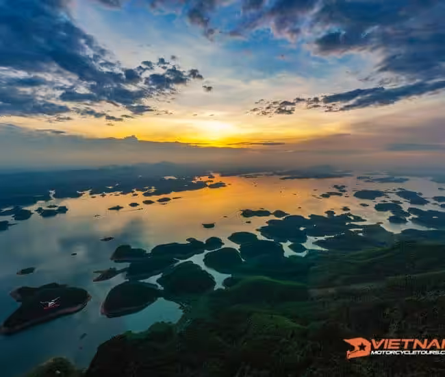 vietnam destinations - Motorcycle Tour VietnamBikers