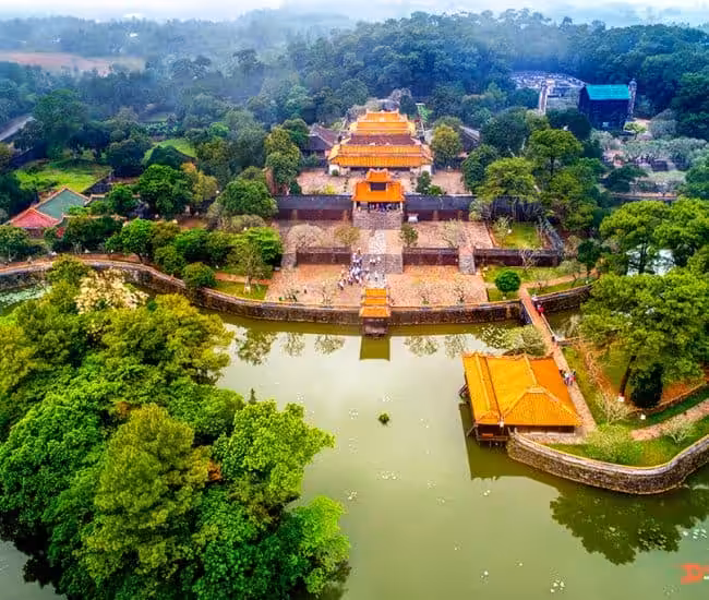 vietnam destinations - Motorcycle Tour VietnamBikers