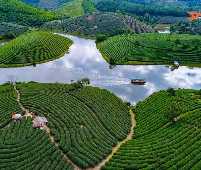 vietnam destinations - Motorcycle Tour VietnamBikers