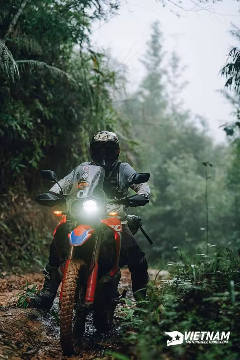 Day 10: Motorcycle Path From Bac Son To Halong Bay