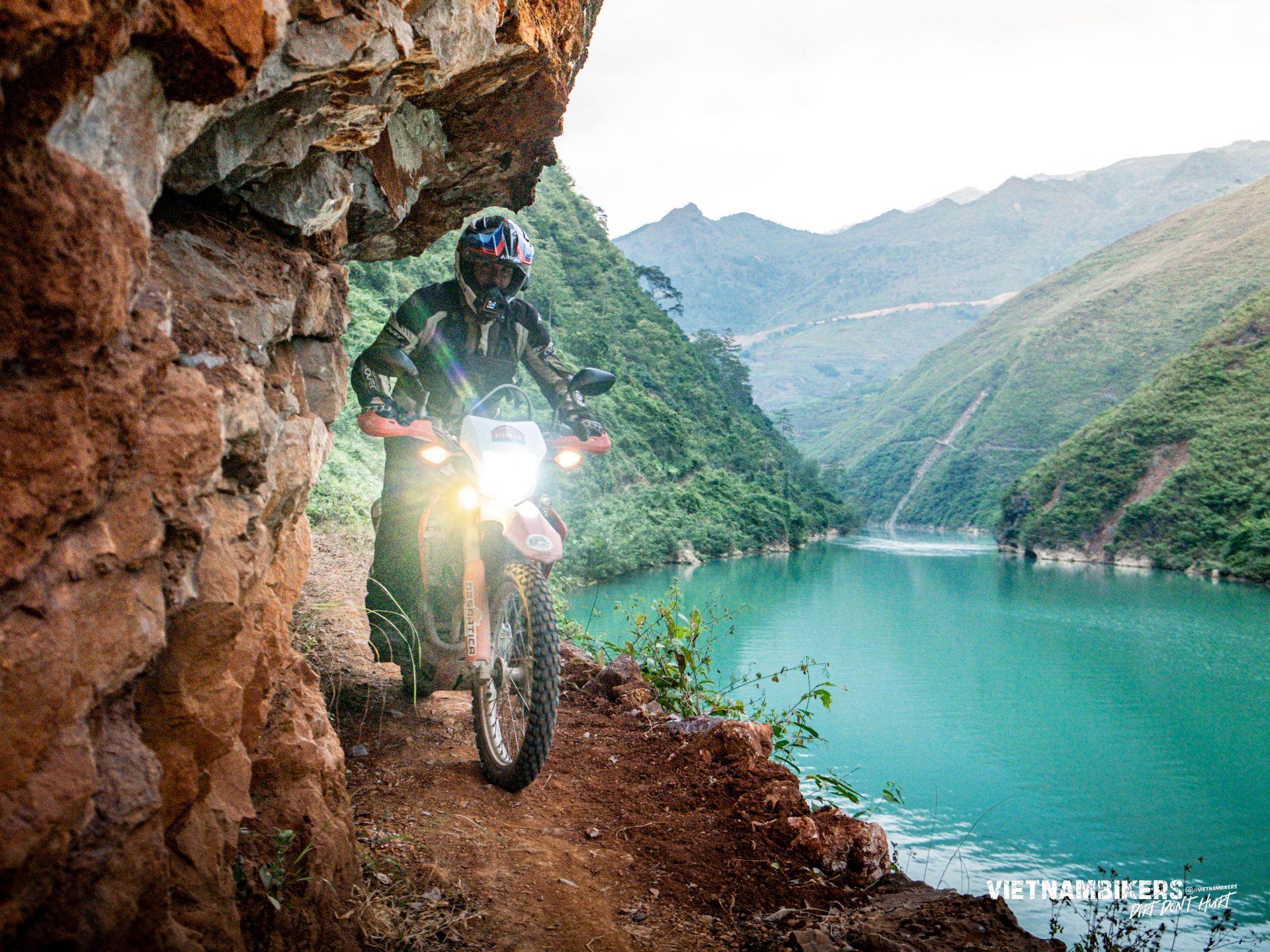 Vietnam Dakar 2025 - Motorbike Tour VietnamBikers