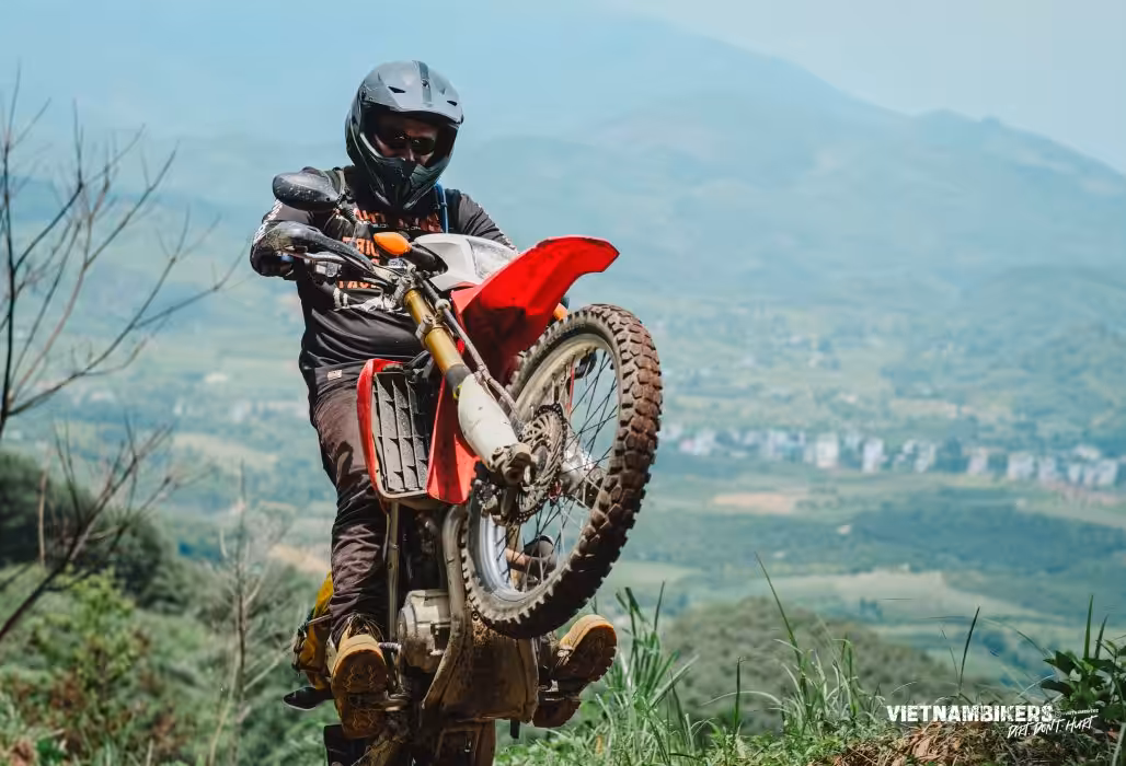 When Is the Best Time to Ride to Thac Ba Lake 1 - Motorbike Tour VietnamBikers