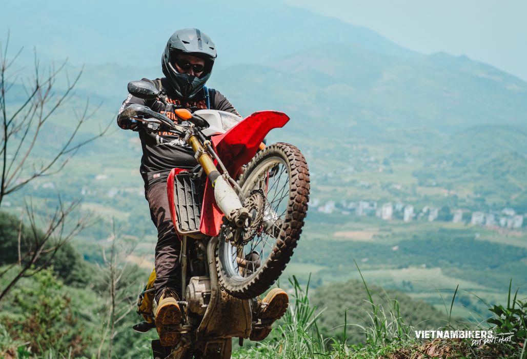 When Is the Best Time to Ride to Thac Ba Lake - Motorbike Tour VietnamBikers