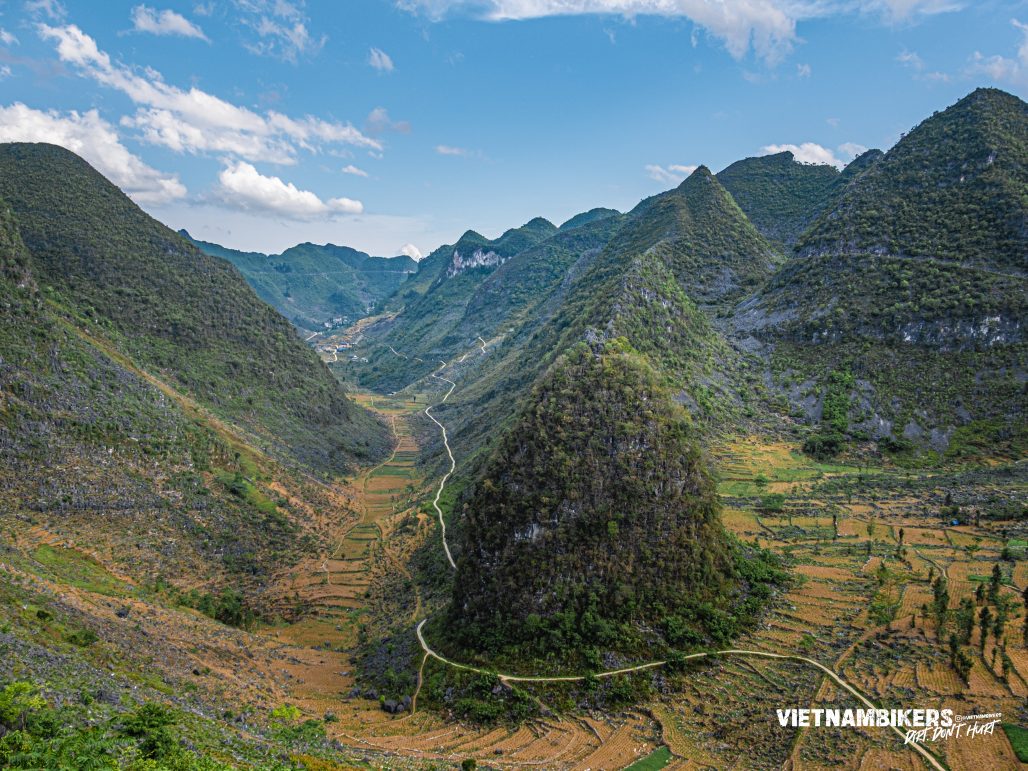 Ha Giang Loop Tour – The Ultimate Motorbike Journey Through Northern Vietnam ?️??? - Motorbike Tour VietnamBikers
