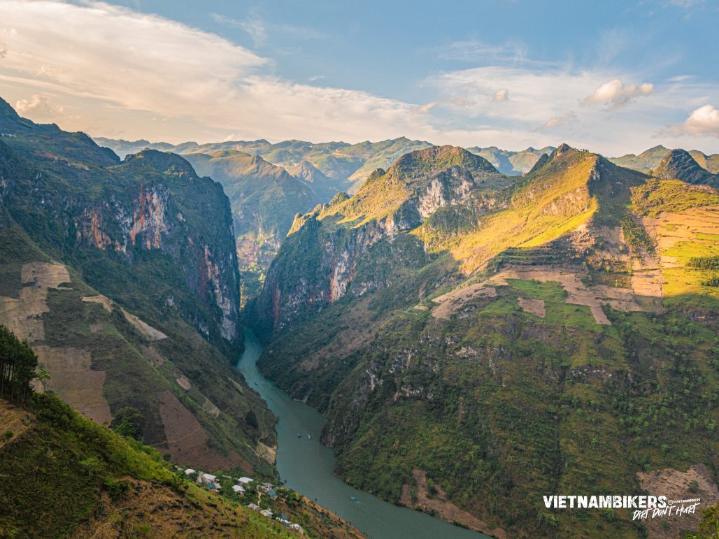 Ha Giang Loops – Explore Vietnam’s Northern Frontier by Motorbike - Motorbike Tour VietnamBikers